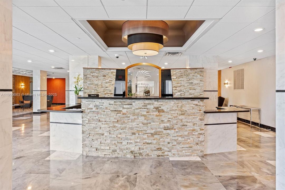 For Sale: $220,000 (1 beds, 1 baths, 800 Square Feet)