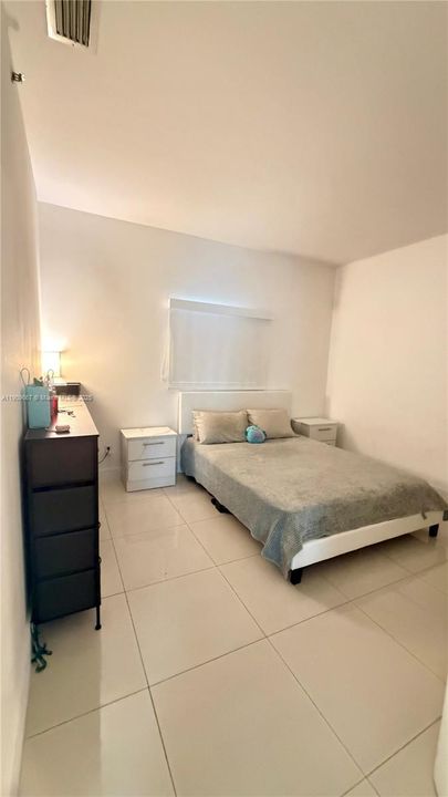 Recientemente alquilado: $2,400 (2 camas, 1 baños, 735 Pies cuadrados)