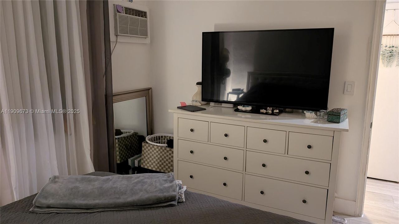 For Sale: $520,000 (0 beds, 0 baths, 1336 Square Feet)