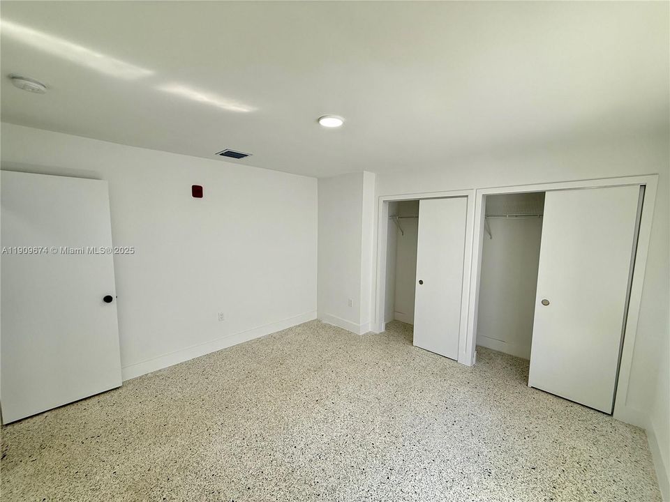 Recently Rented: $1,995 (1 beds, 1 baths, 600 Square Feet)