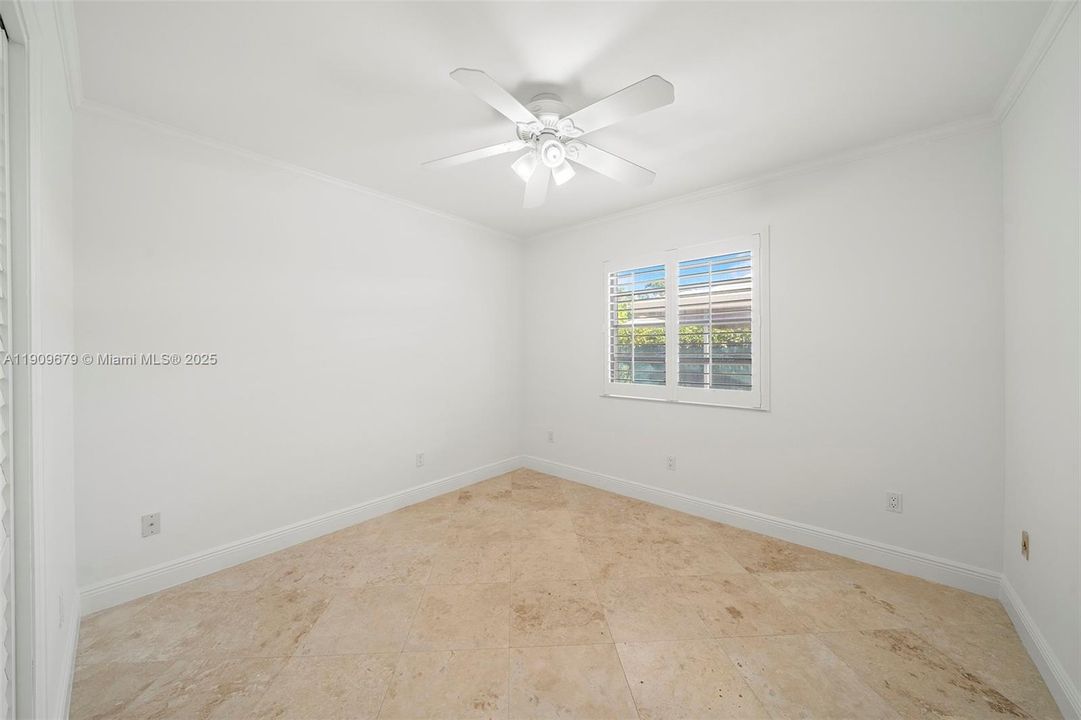 待售: $1,225,000 (5 贝兹, 3 浴室, 3398 平方英尺)