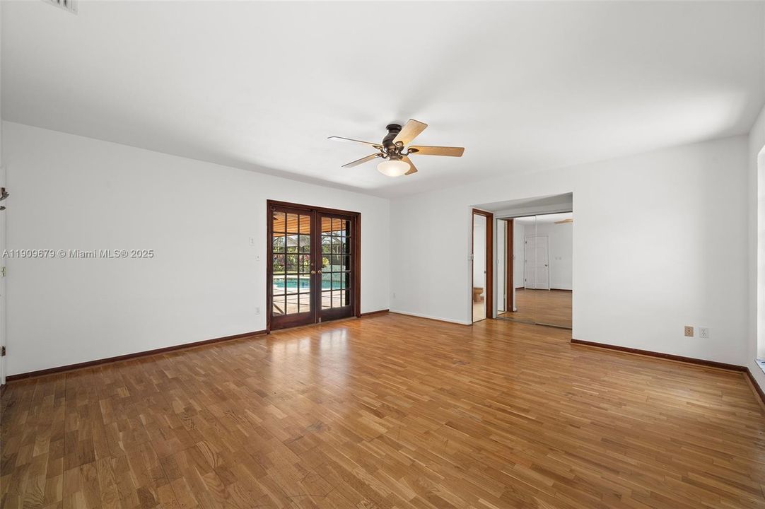 待售: $1,225,000 (5 贝兹, 3 浴室, 3398 平方英尺)