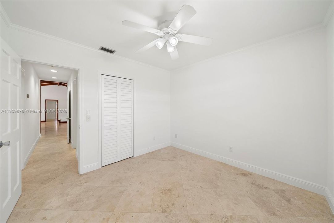 待售: $1,225,000 (5 贝兹, 3 浴室, 3398 平方英尺)