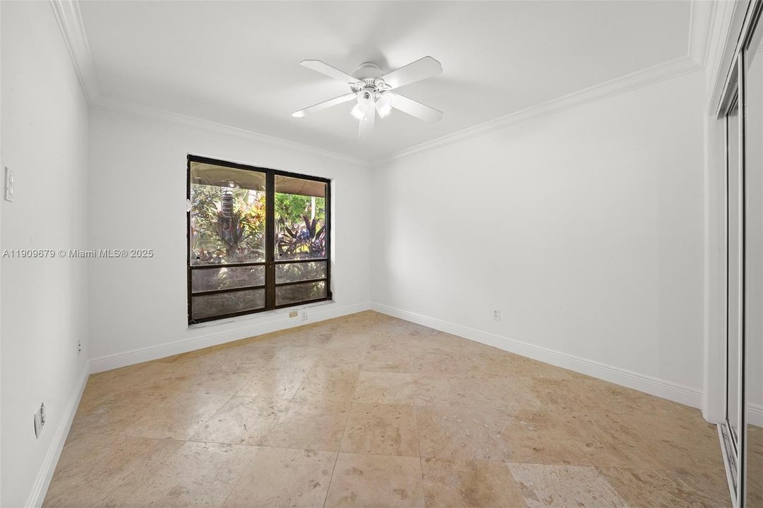 待售: $1,225,000 (5 贝兹, 3 浴室, 3398 平方英尺)