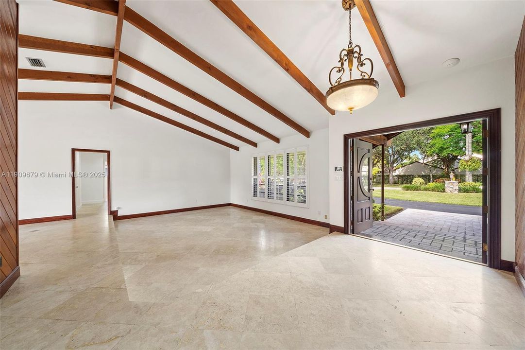 待售: $1,225,000 (5 贝兹, 3 浴室, 3398 平方英尺)