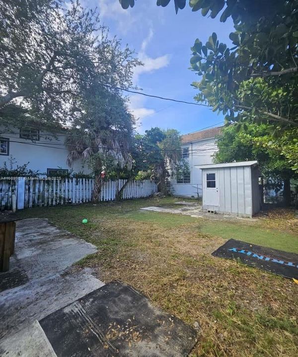 En Renta: $1,625 (1 camas, 1 baños, 1337 Pies cuadrados)