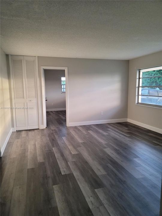 В аренду: $1,750 (3 спален, 2 ванн, 1150 Квадратных фут)