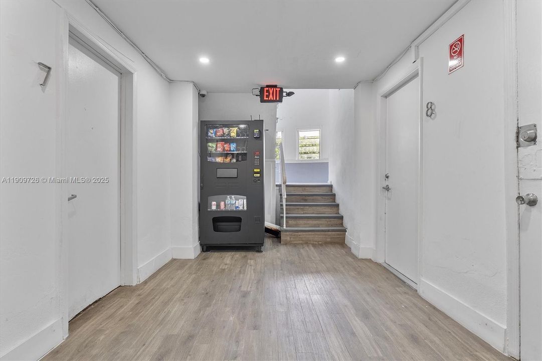 待售: $5,199,000 (0 贝兹, 0 浴室, 0 平方英尺)