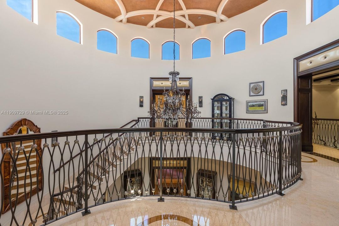 For Sale: $49,500,000 (6 beds, 8 baths, 11160 Square Feet)