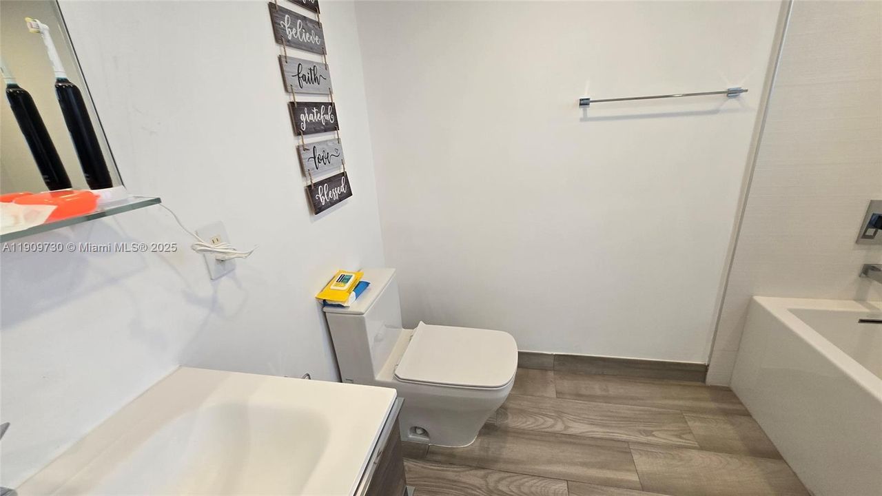 En Venta: $1,590,000 (2 camas, 2 baños, 1303 Pies cuadrados)