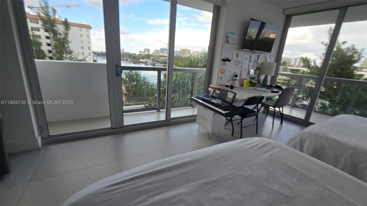 En Venta: $1,590,000 (2 camas, 2 baños, 1303 Pies cuadrados)