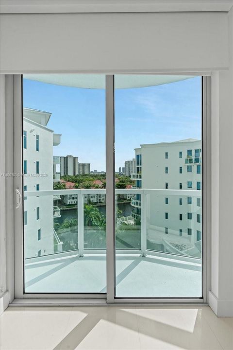 En Venta: $680,000 (2 camas, 2 baños, 1453 Pies cuadrados)