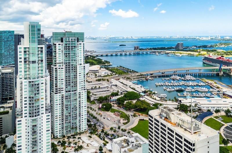 For Sale: $280,000 (1 beds, 1 baths, 506 Square Feet)