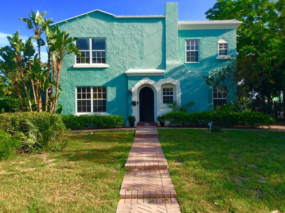 382 ELLAMAR FRONT OF HOME