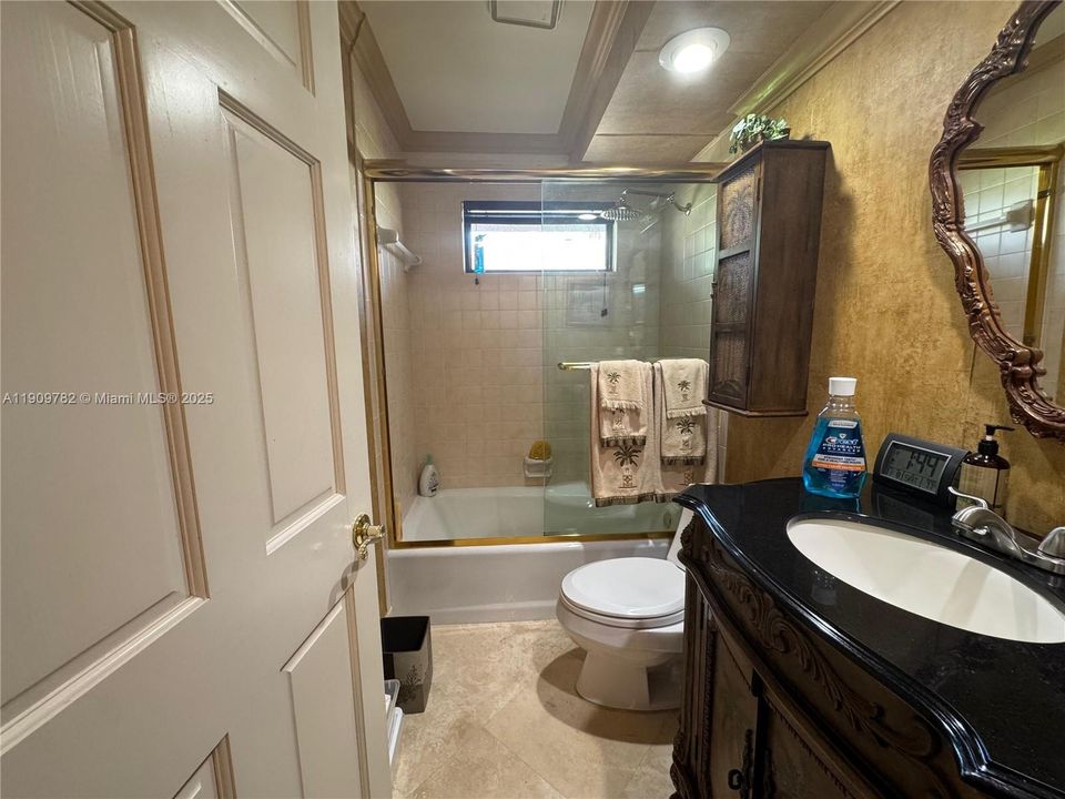 Active With Contract: $789,900 (3 beds, 2 baths, 2733 Square Feet)