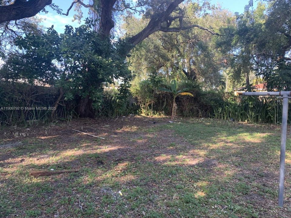 For Sale: $585,000 (0 beds, 0 baths, 1224 Square Feet)