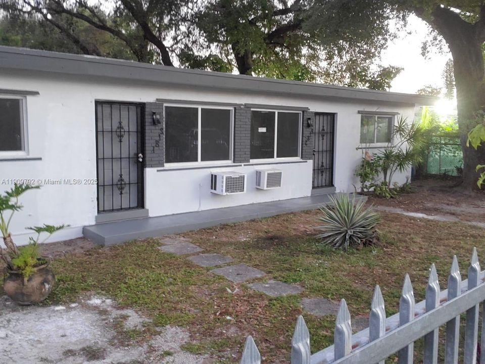 For Sale: $585,000 (0 beds, 0 baths, 1224 Square Feet)