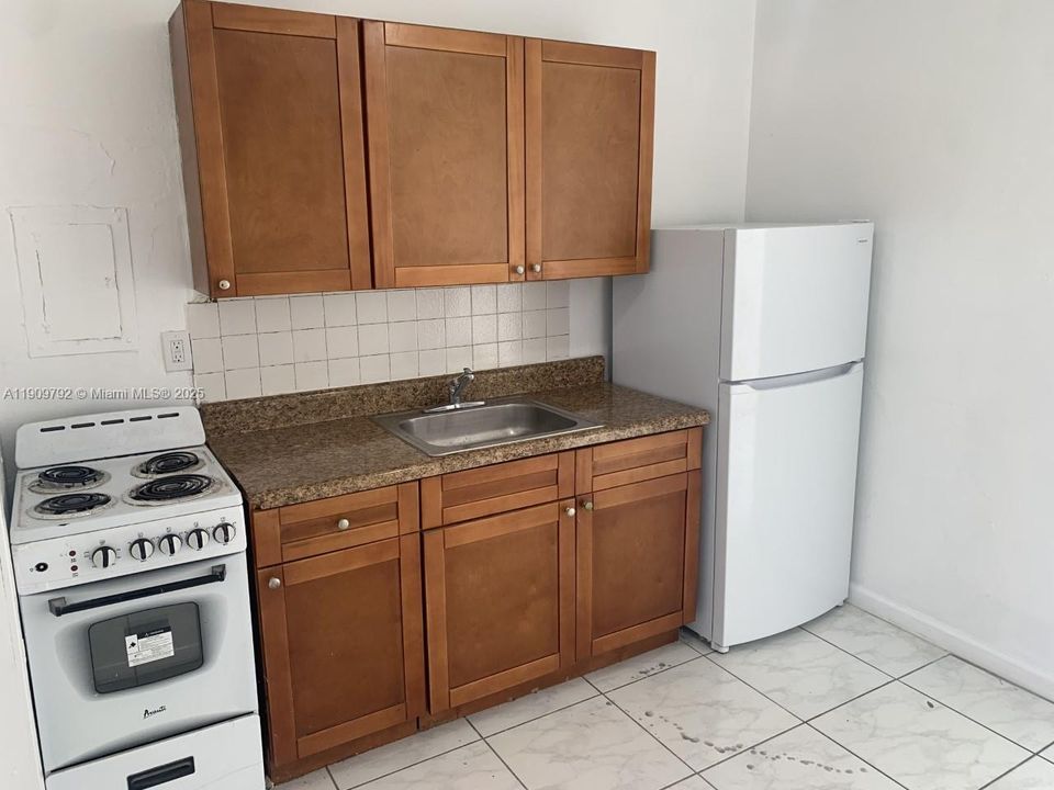 For Sale: $585,000 (0 beds, 0 baths, 1224 Square Feet)