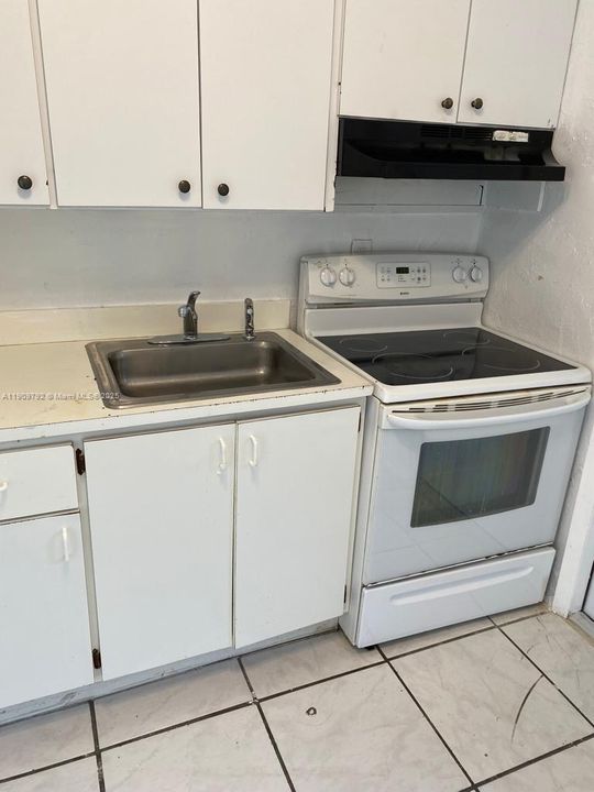 For Sale: $585,000 (0 beds, 0 baths, 1224 Square Feet)