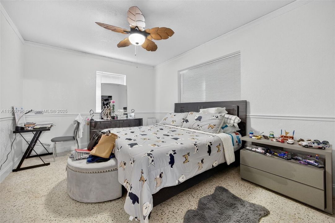 На продажу: $1,300,000 (3 спален, 2 ванн, 2844 Квадратных фут)