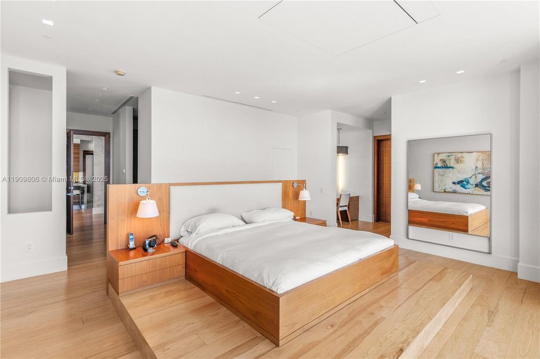 待售: $13,995,000 (4 贝兹, 3 浴室, 4154 平方英尺)