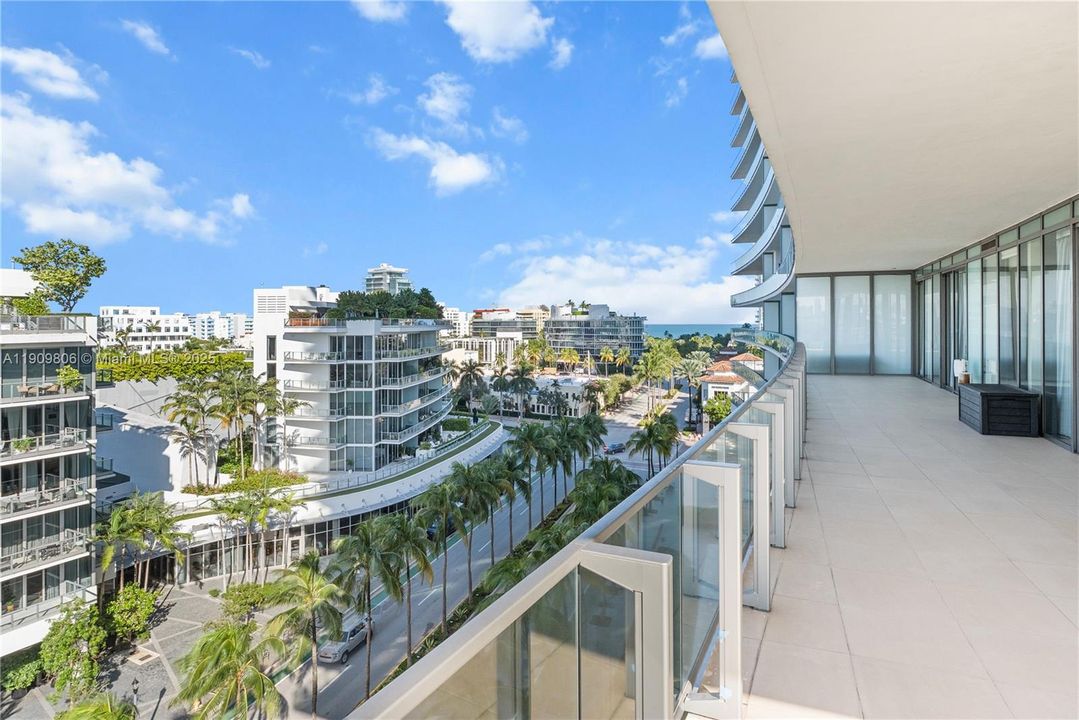 待售: $13,995,000 (4 贝兹, 3 浴室, 4154 平方英尺)