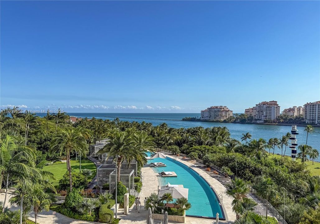 待售: $13,995,000 (4 贝兹, 3 浴室, 4154 平方英尺)