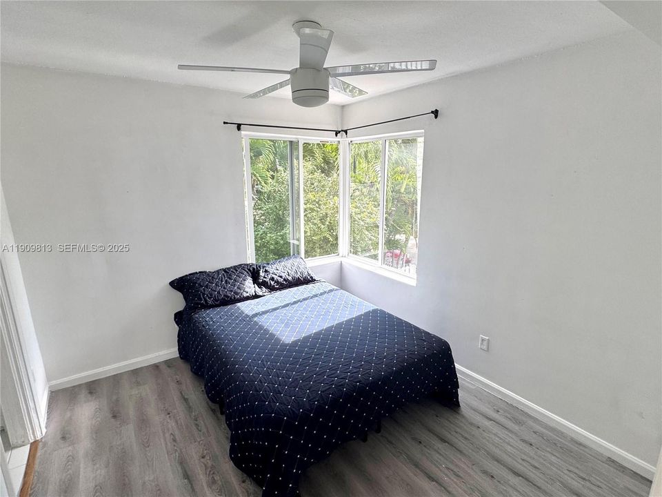 待售: $1,150,000 (0 贝兹, 0 浴室, 1976 平方英尺)