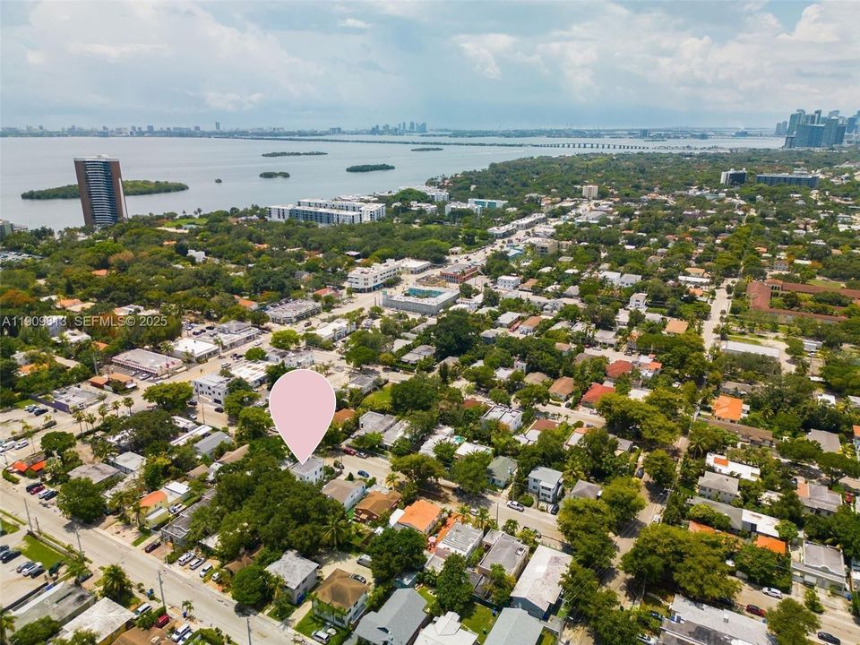 待售: $1,150,000 (0 贝兹, 0 浴室, 1976 平方英尺)