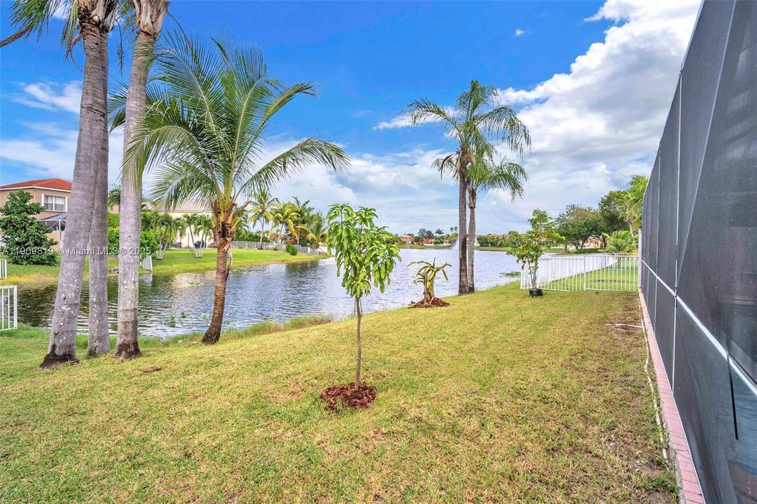 En Renta: $5,850 (5 camas, 3 baños, 2998 Pies cuadrados)