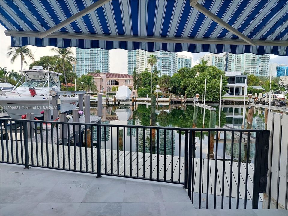 En Venta: $1,199,500 (3 camas, 2 baños, 2265 Pies cuadrados)