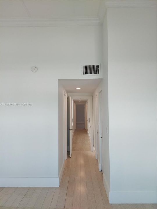 En Venta: $1,199,500 (3 camas, 2 baños, 2265 Pies cuadrados)