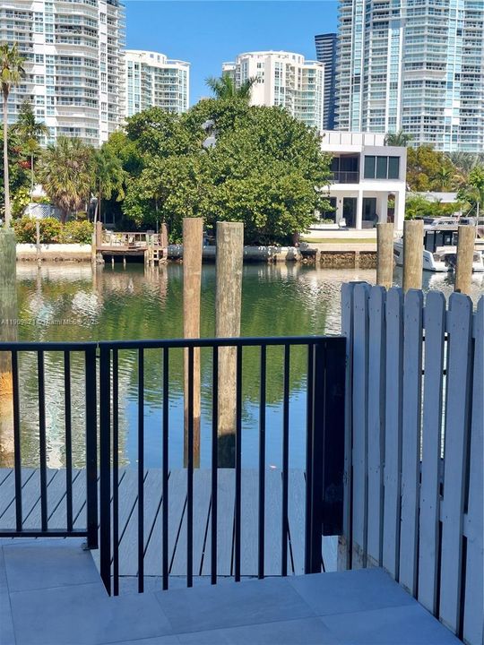 En Venta: $1,199,500 (3 camas, 2 baños, 2265 Pies cuadrados)