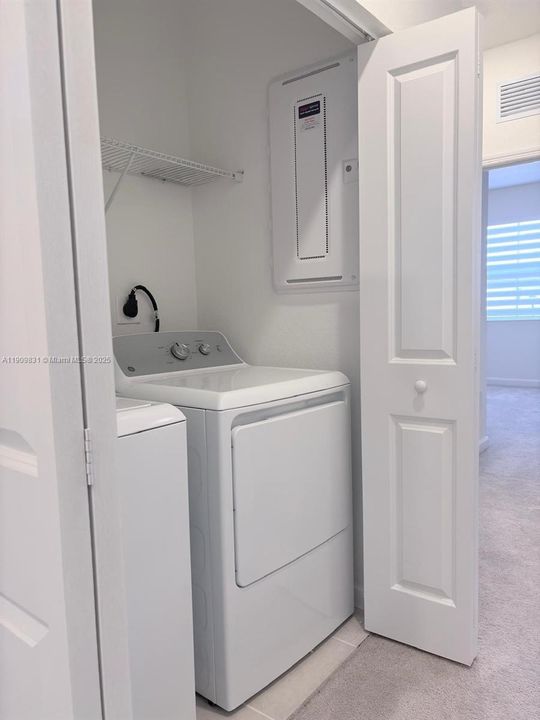 В аренду: $2,650 (3 спален, 2 ванн, 1331 Квадратных фут)