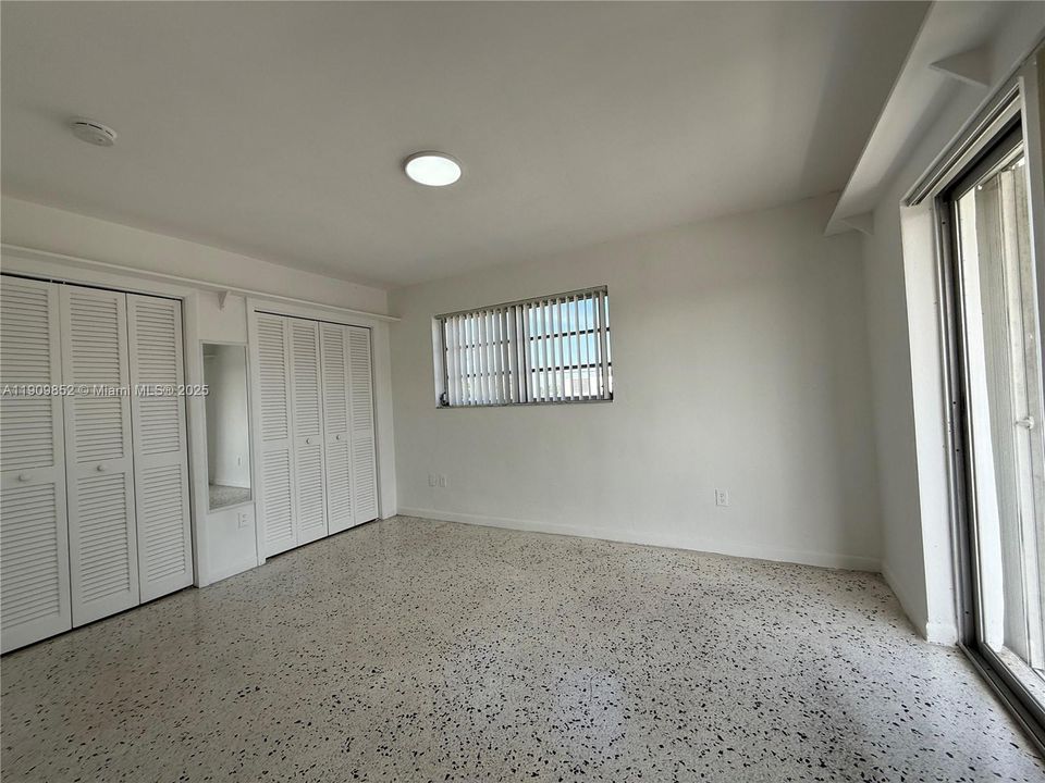 最近租的: $2,850 (2 贝兹, 1 浴室, 2193 平方英尺)