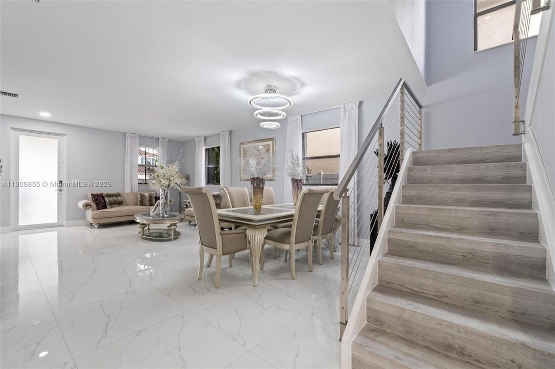 For Sale: $899,900 (5 beds, 3 baths, 3316 Square Feet)