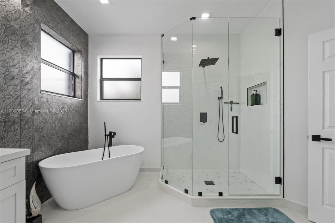 For Sale: $899,900 (5 beds, 3 baths, 3316 Square Feet)