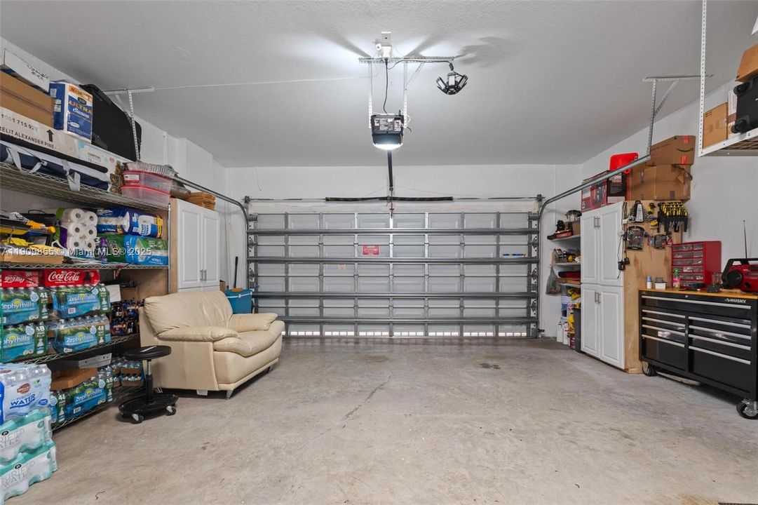 For Sale: $899,900 (5 beds, 3 baths, 3316 Square Feet)