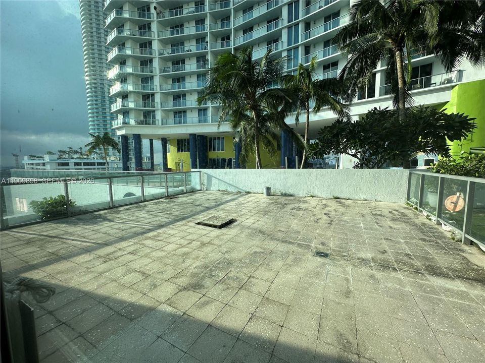 For Sale: $1,000,000 (0 beds, 0 baths, 0 Square Feet)