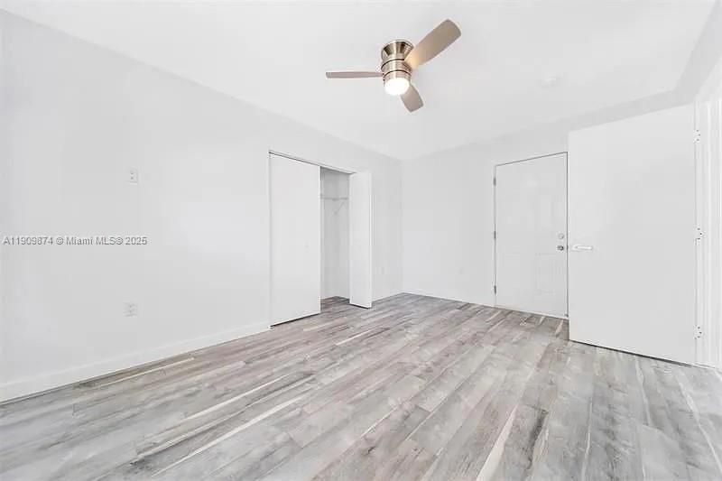 Недавно арендовано: $1,800 (1 спален, 1 ванн, 0 Квадратных фут)