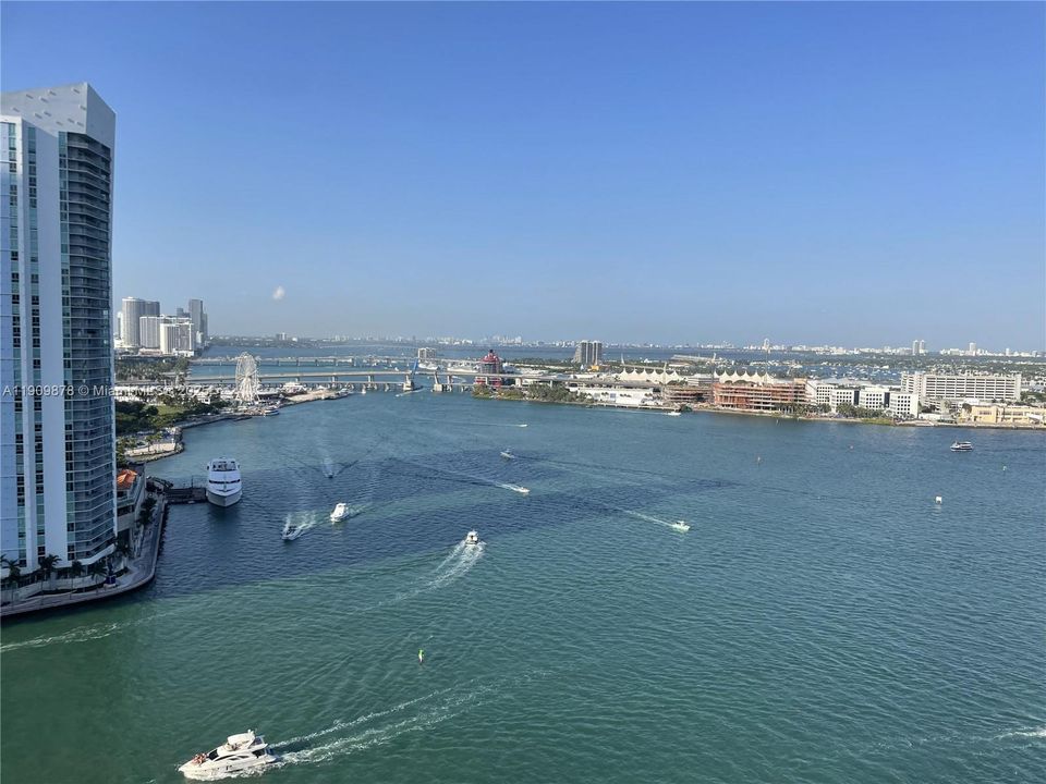 En Renta: $5,500 (2 camas, 2 baños, 1310 Pies cuadrados)