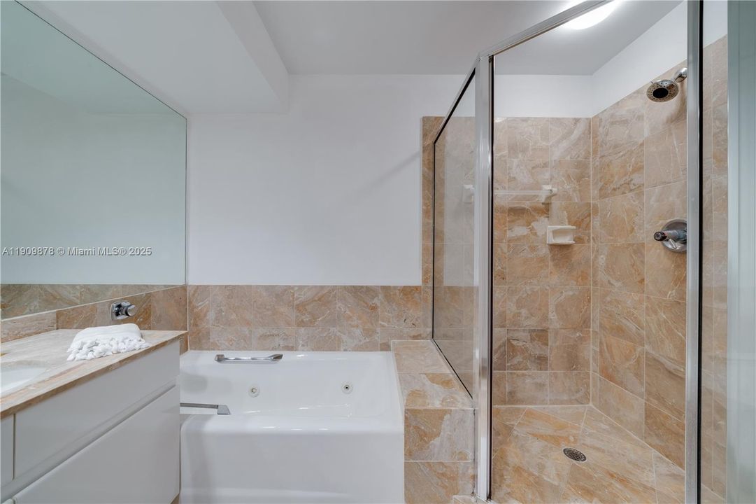 En Renta: $5,500 (2 camas, 2 baños, 1310 Pies cuadrados)