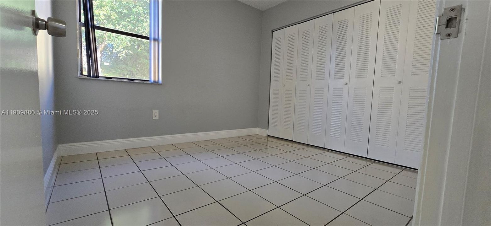 En Venta: $269,900 (2 camas, 1 baños, 758 Pies cuadrados)