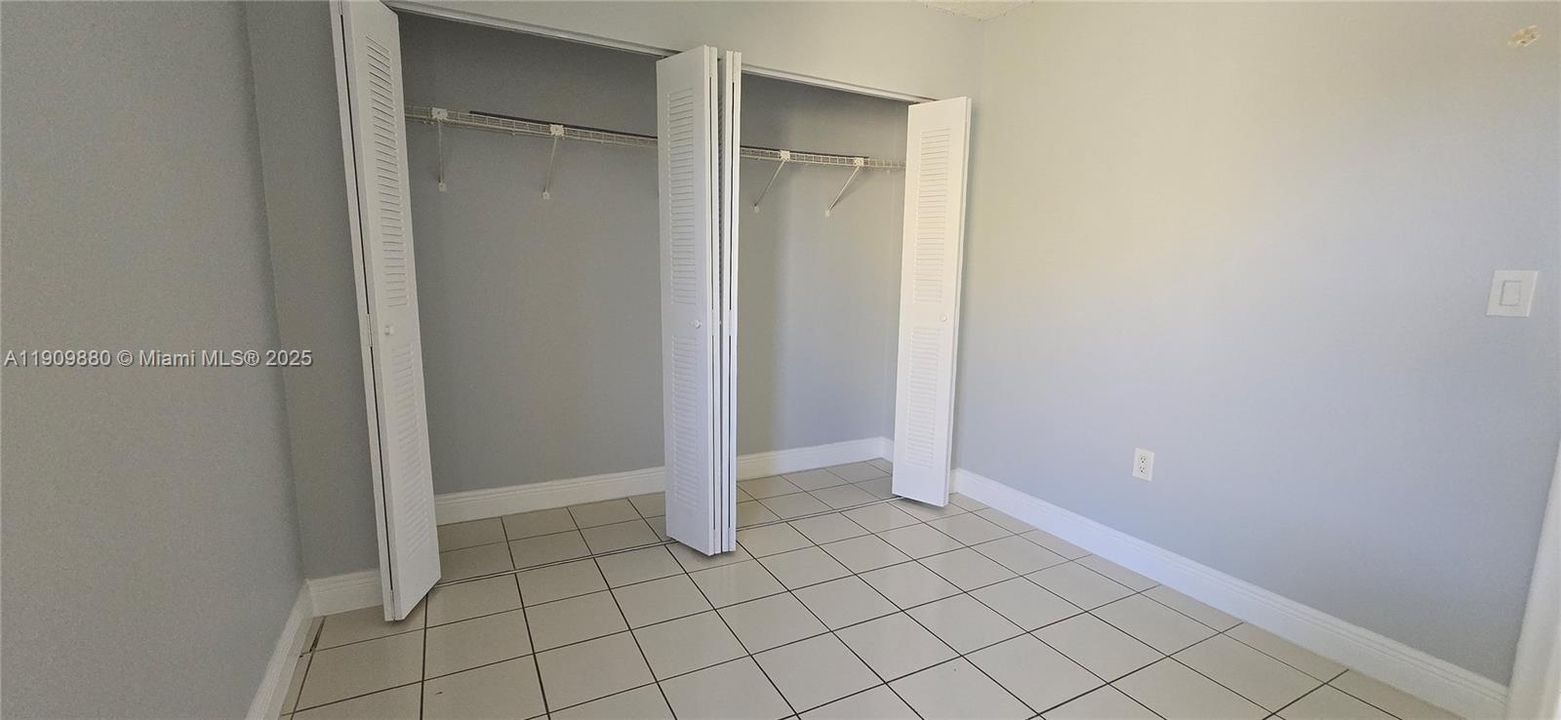 En Venta: $269,900 (2 camas, 1 baños, 758 Pies cuadrados)