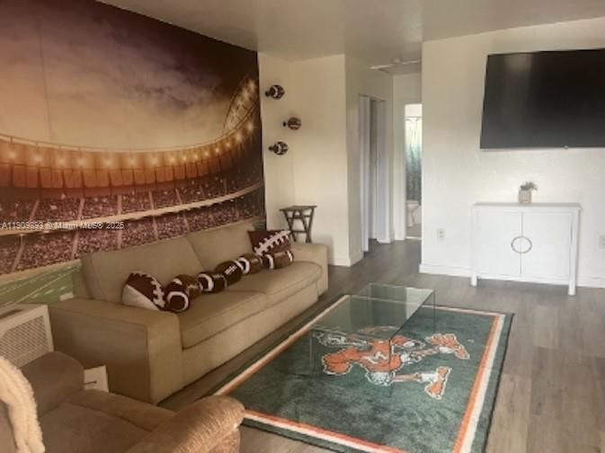 En Renta: $1,500 (1 camas, 1 baños, 650 Pies cuadrados)