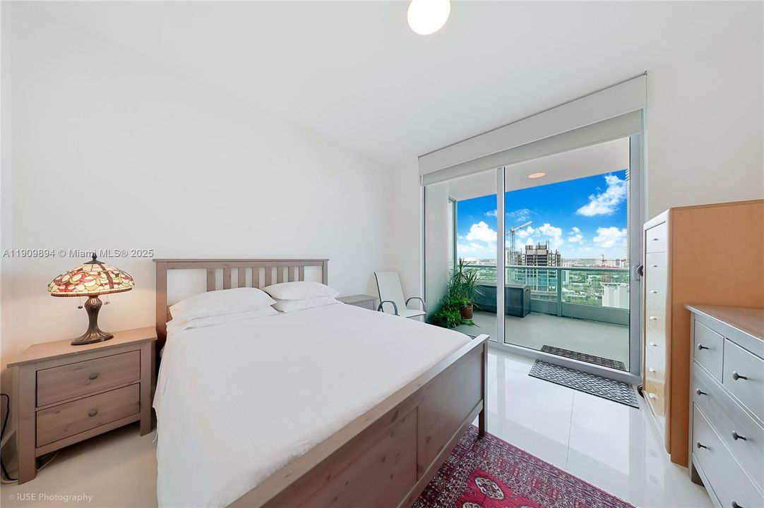 待售: $1,268,000 (3 贝兹, 3 浴室, 1575 平方英尺)