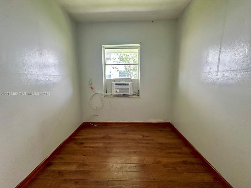 En Venta: $755,000 (0 camas, 0 baños, 1914 Pies cuadrados)