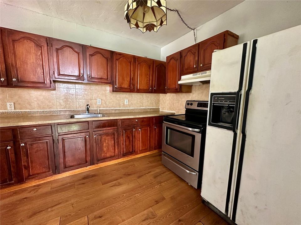 En Venta: $755,000 (0 camas, 0 baños, 1914 Pies cuadrados)