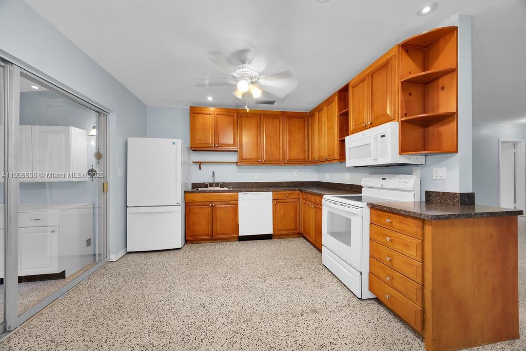 Active With Contract: $1,000,000 (0 beds, 0 baths, 2395 Square Feet)