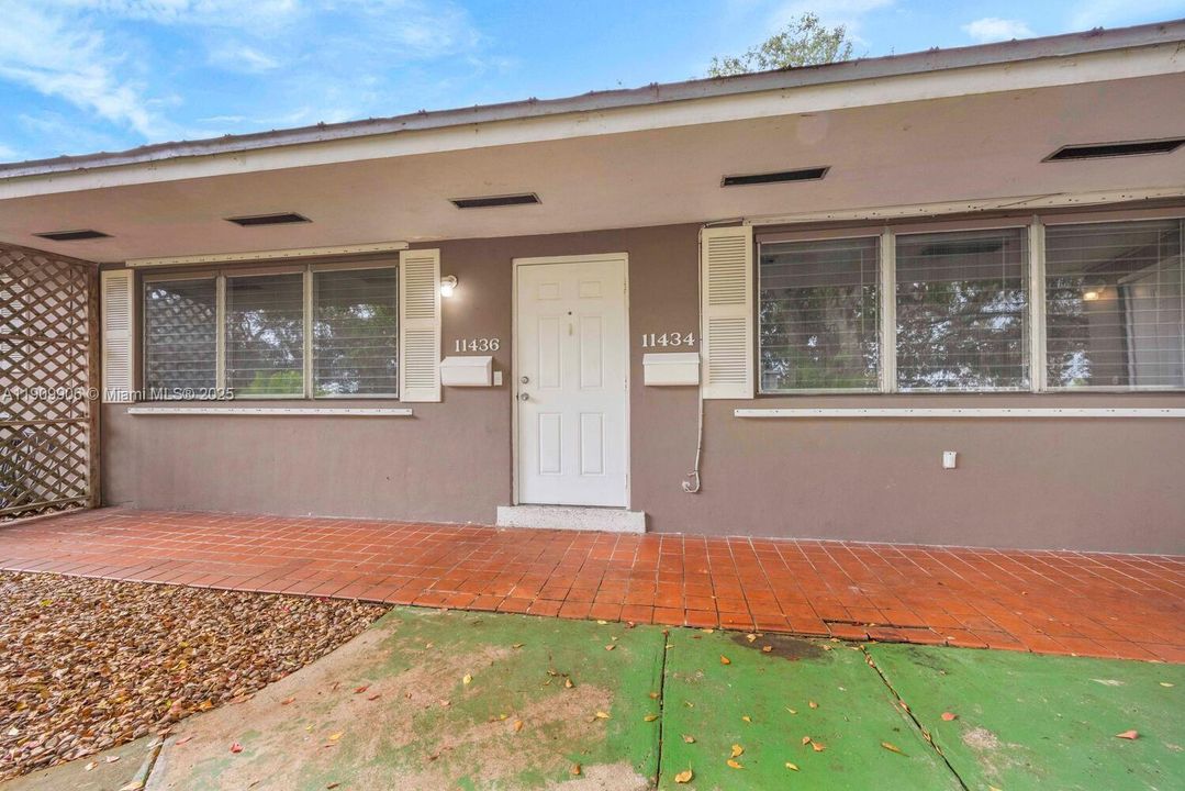 Active With Contract: $1,000,000 (0 beds, 0 baths, 2395 Square Feet)